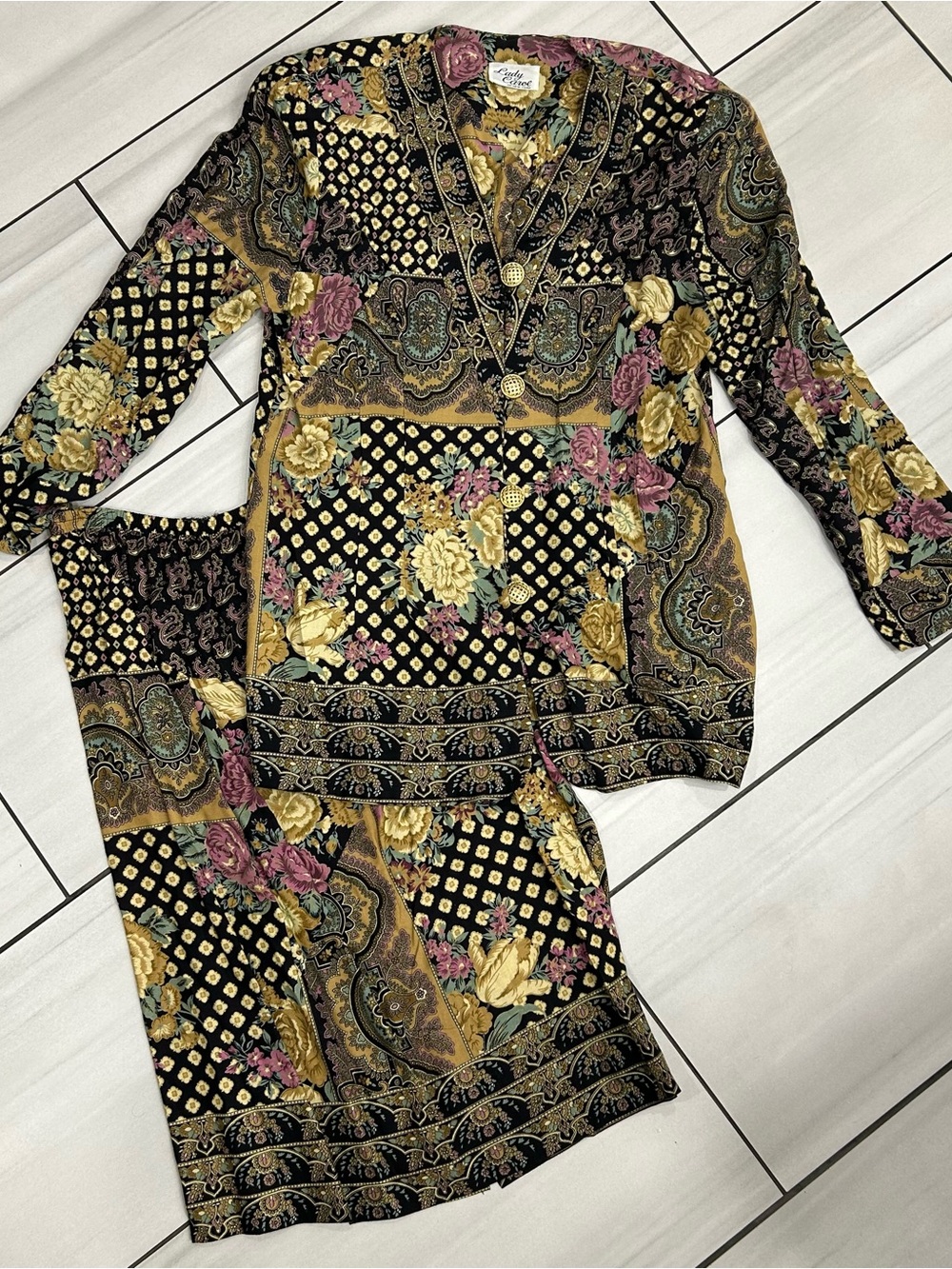 Lady Carol Of New York 2 Pc Jacket Skirt 16 Florals Boho VTG 80s Sought After